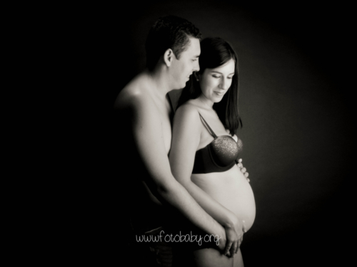 Fotografías de embarazada en Granada FotoBaby fotografos profesionales estudio exteriores infantil (4)